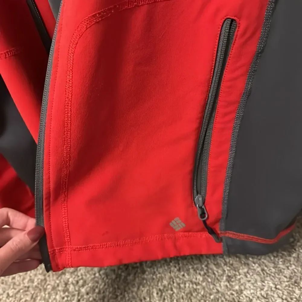 Columbia Jacket - Picture 7 of 9